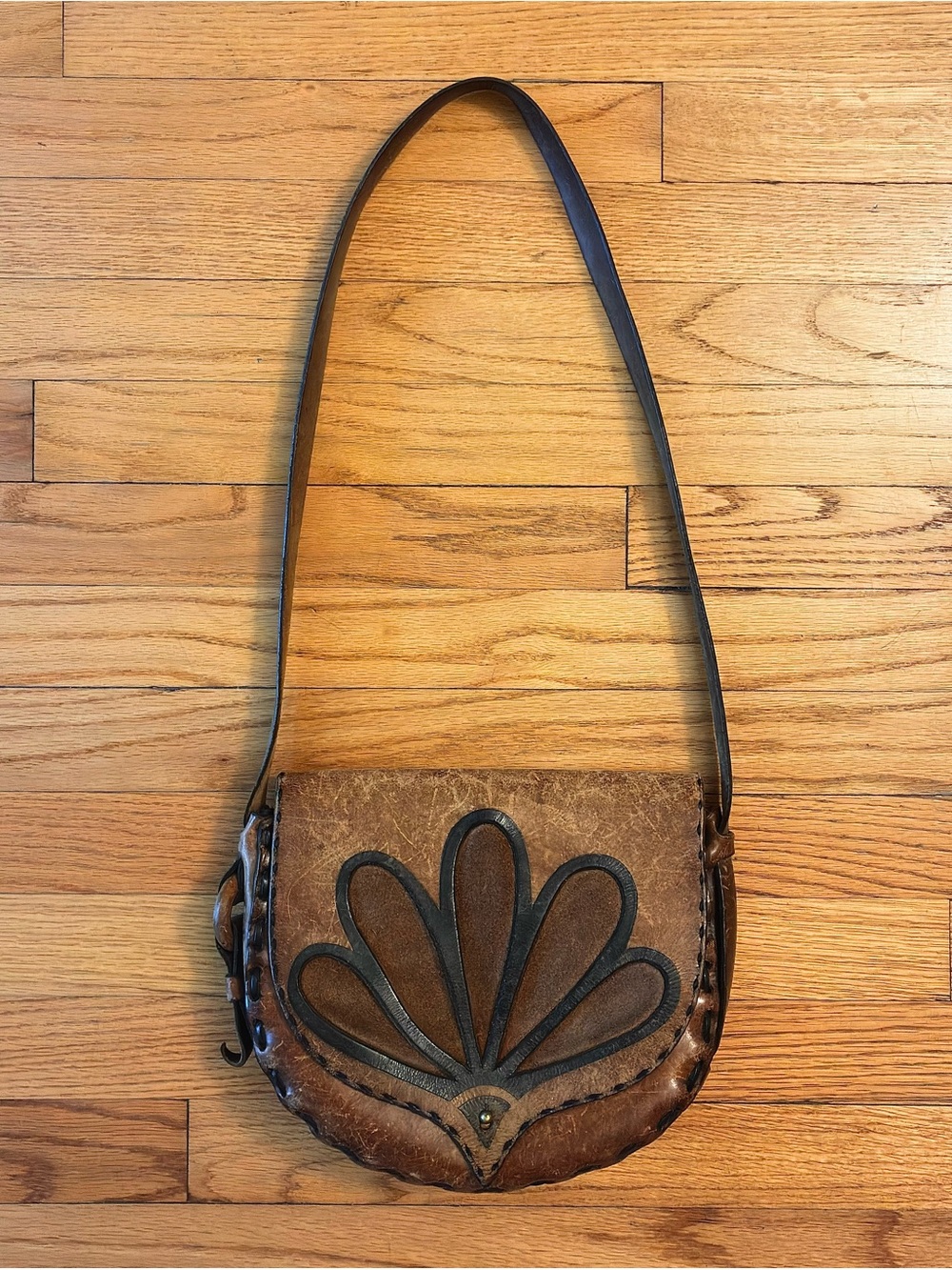Vintage Leather Shoulder Saddle Bag Hand Tooled Boho 70s Small Brown Suede Inlay